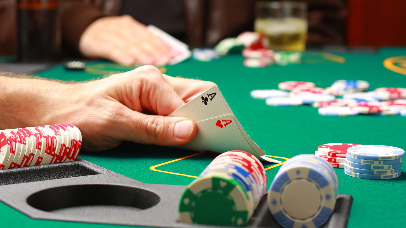 игры интернет казино покер