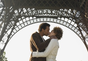 Париж, любовь, страстный цеом