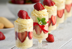 cream, strawberries, ягоды, dessert, Десерт, клубника, еда, сладкое