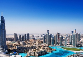 Дубаи, небоскребы, лето