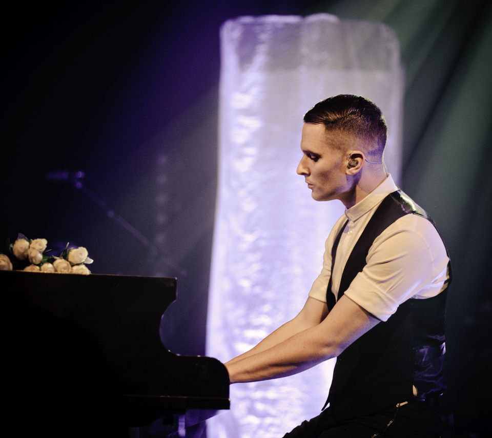 Hurts, adam anderson,  , ,,,,,