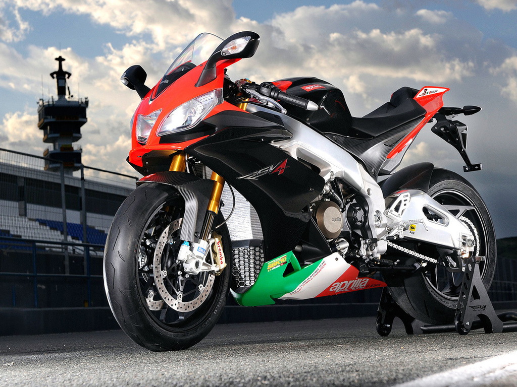 aprilia rsv4, , , , , biaggi, , sbk, , , , , , , , hi-tech, 