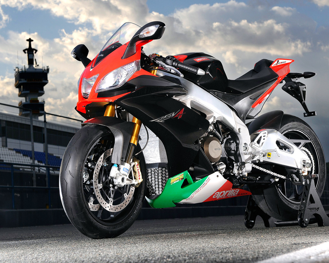 aprilia rsv4, , , , , biaggi, , sbk, , , , , , , , hi-tech, 