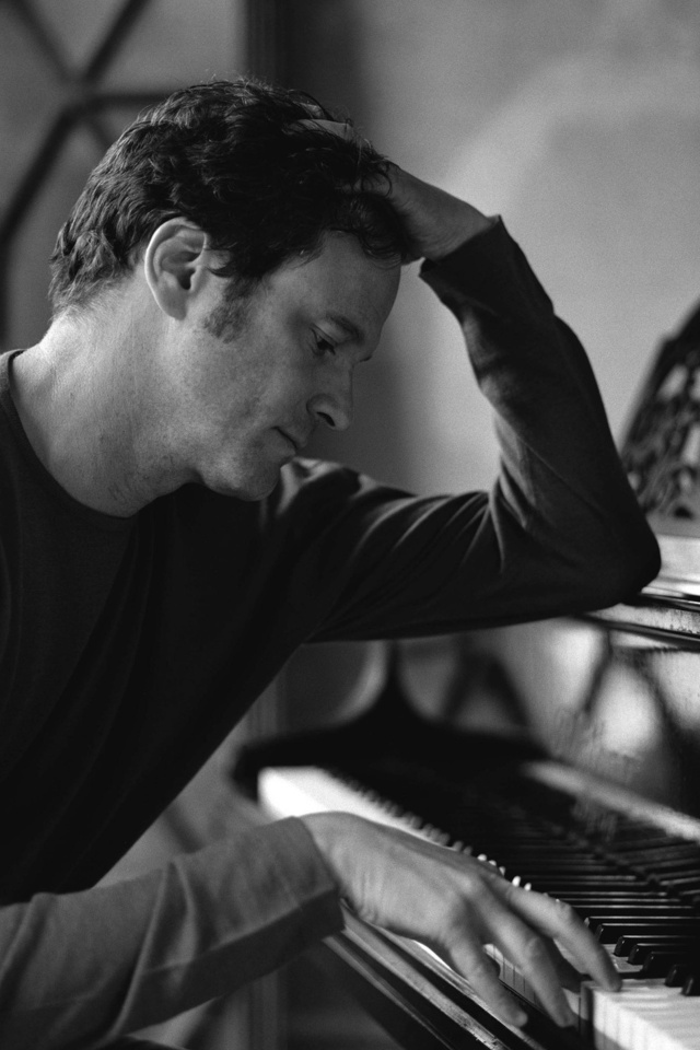 , piano, colin firth,  , , Actor