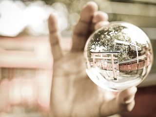 ball, reflection, hand, , , glass, , , 