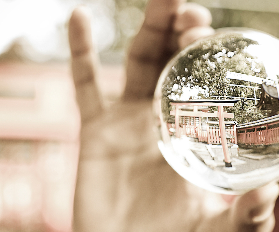 ball, reflection, hand, , , glass, , , 