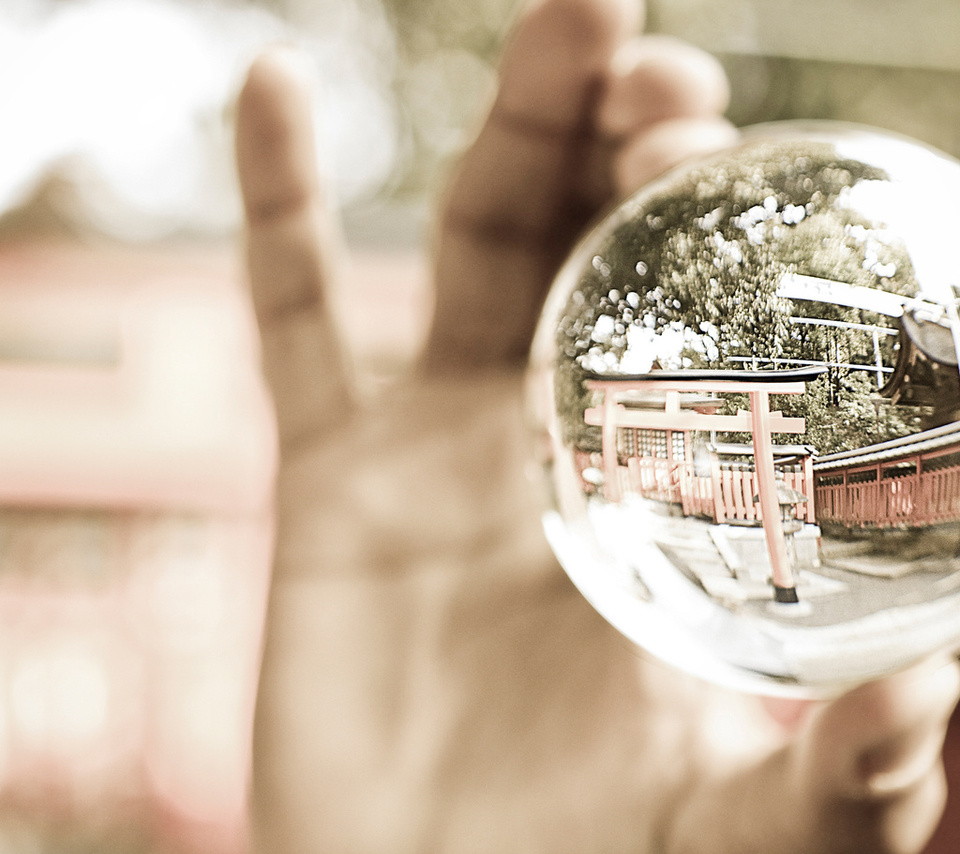 ball, reflection, hand, , , glass, , , 