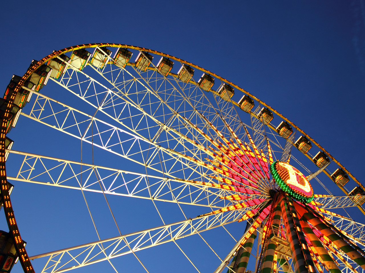 ferris wheel, , stuttgart, germany, 