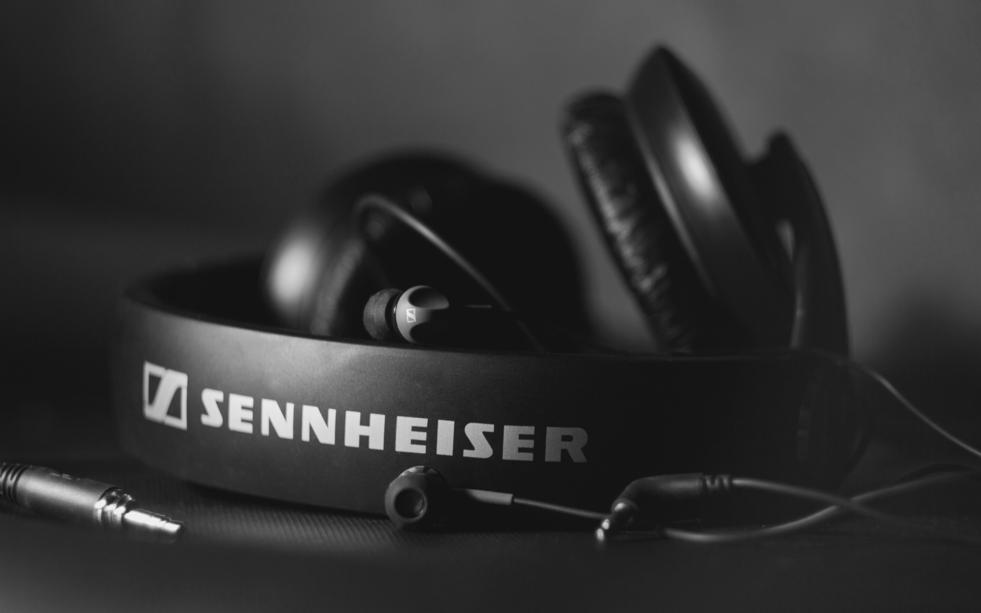 , hd 205, hi-tech, sennheiser,  