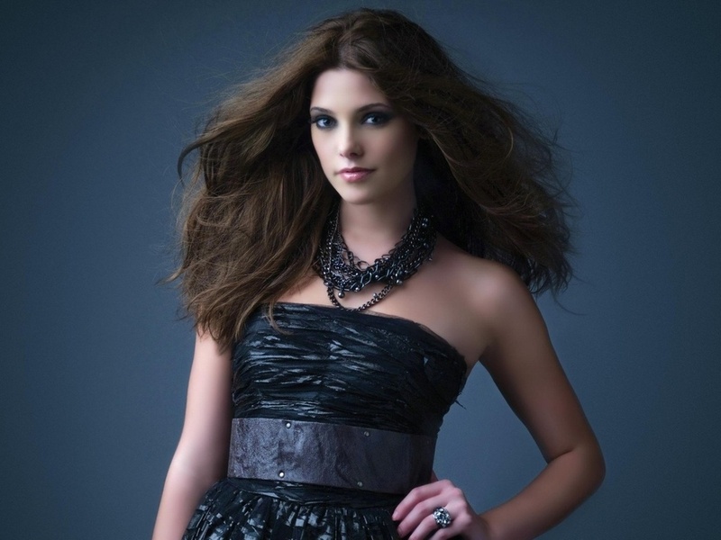 .  , , ashley greene, 