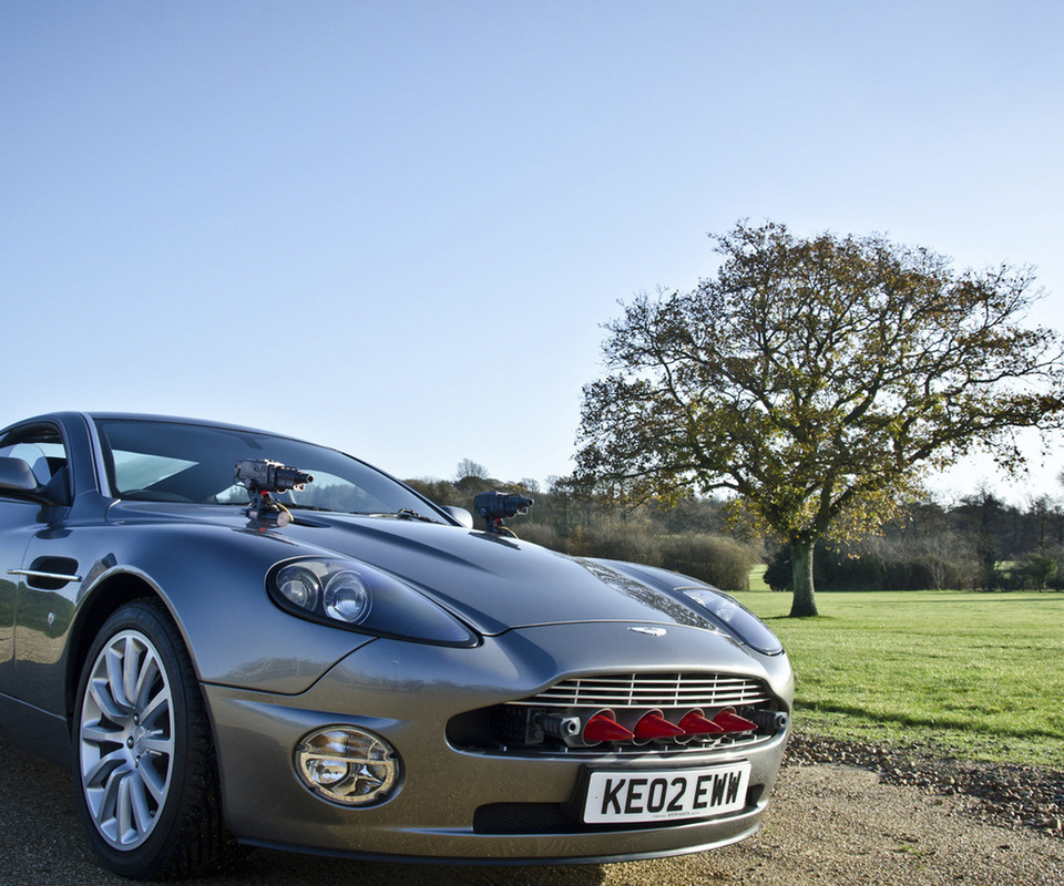 die another day, v12, aston martin, vanquish, 007