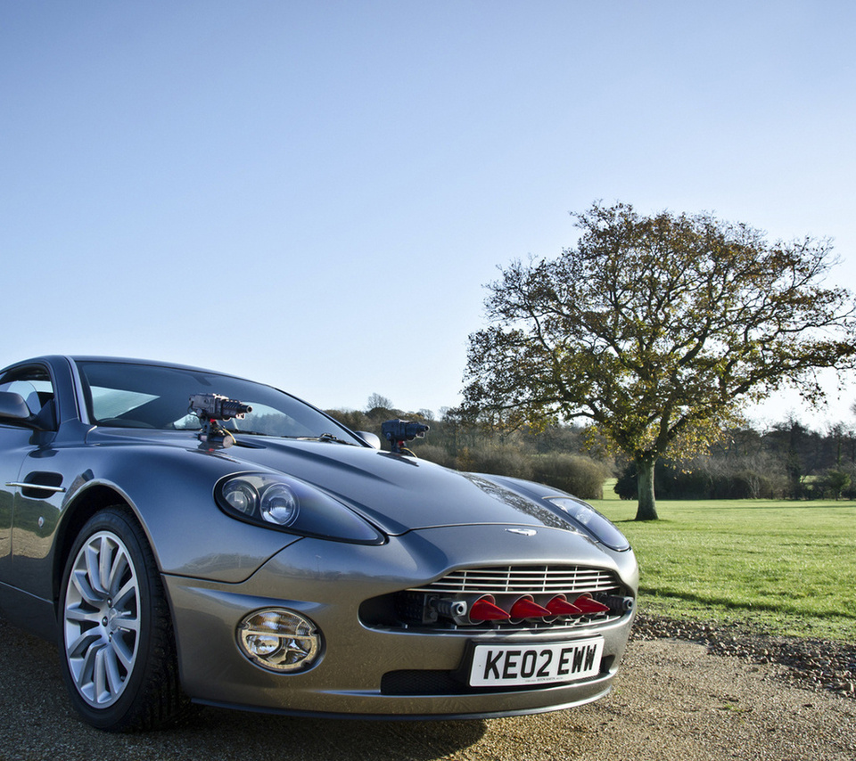 die another day, v12, aston martin, vanquish, 007