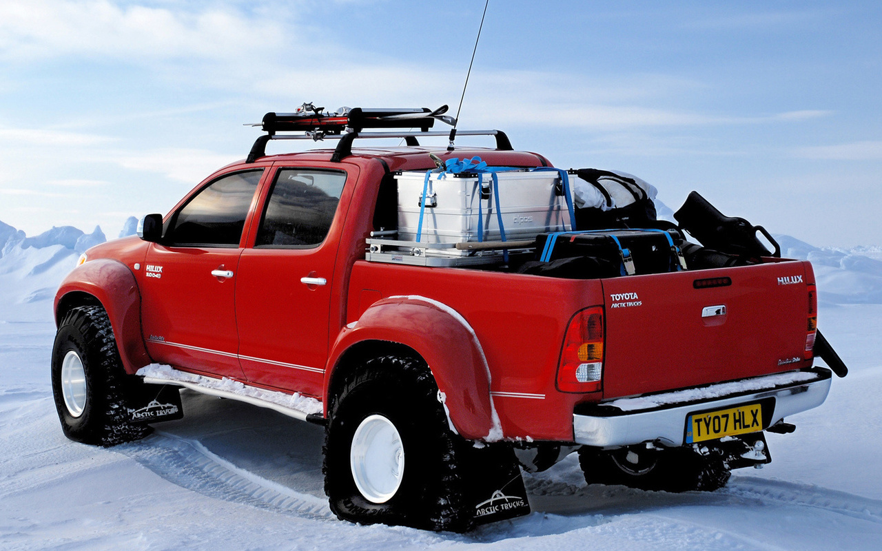 north pole,  , hilux, red, toyota