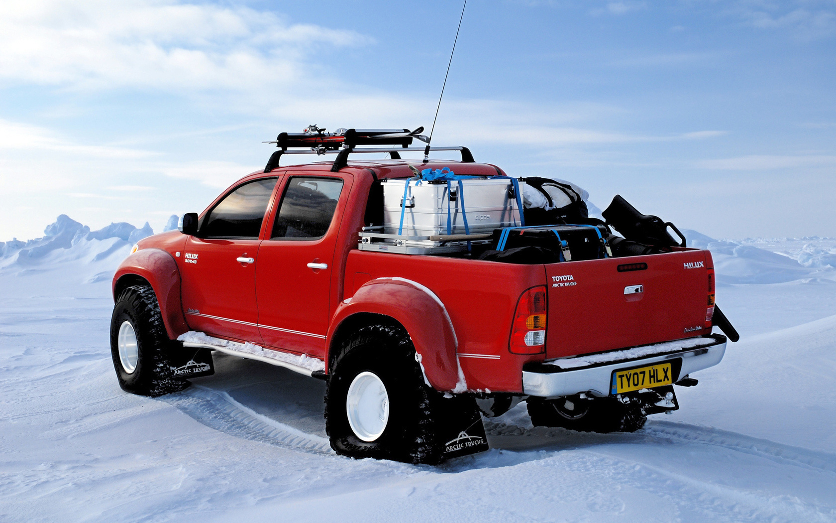 north pole,  , hilux, red, toyota