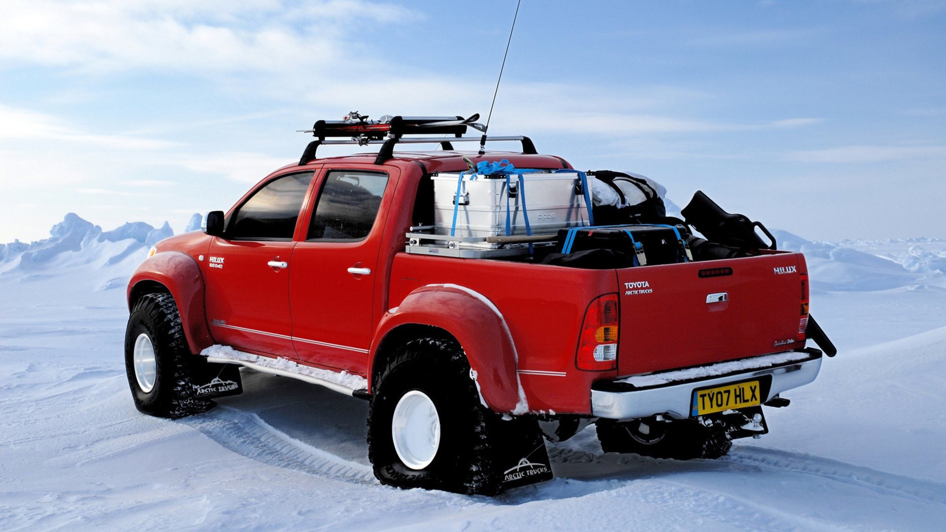 north pole,  , hilux, red, toyota