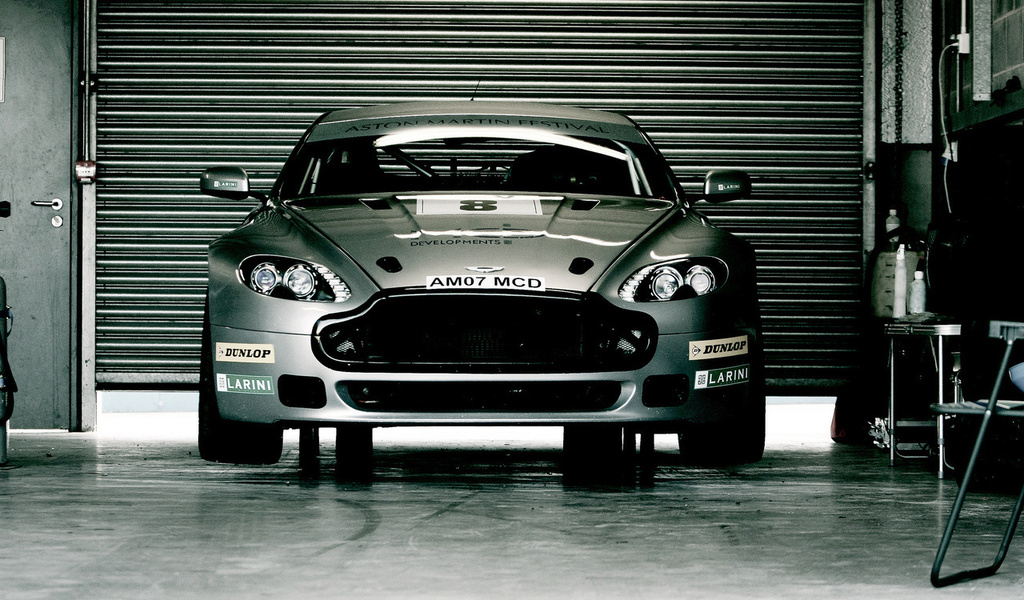 vantage, hipwell photography, n24, v8, aston martin, amoc, 