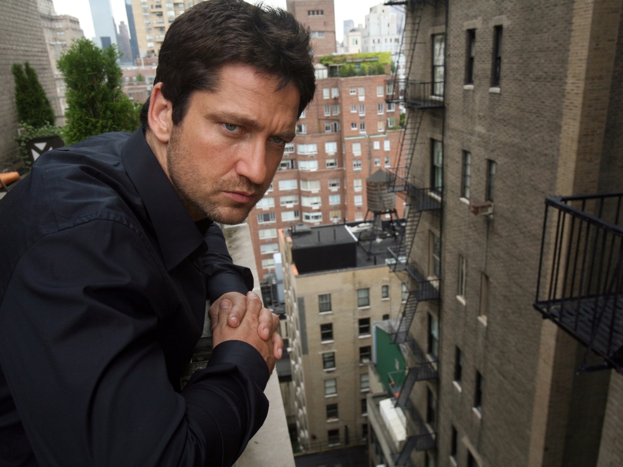  , , Gerard butler