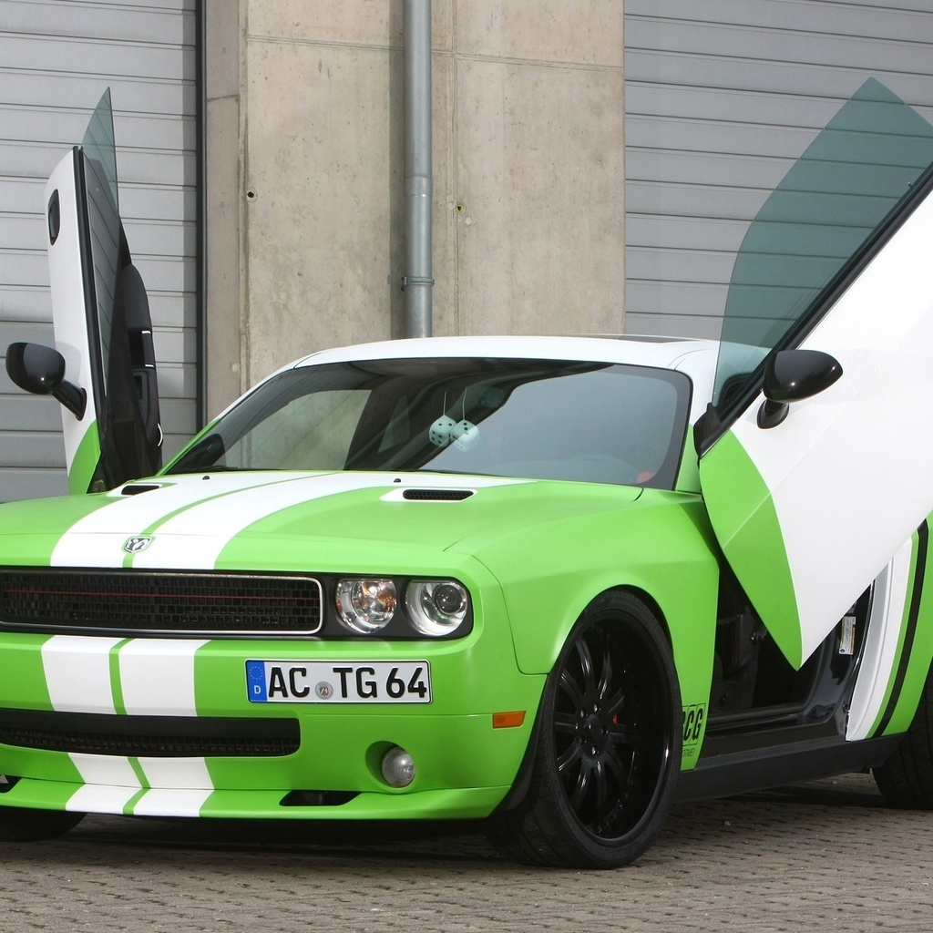 wrapped, , challenger, , dodge, Ccg automotive,  , srt-8