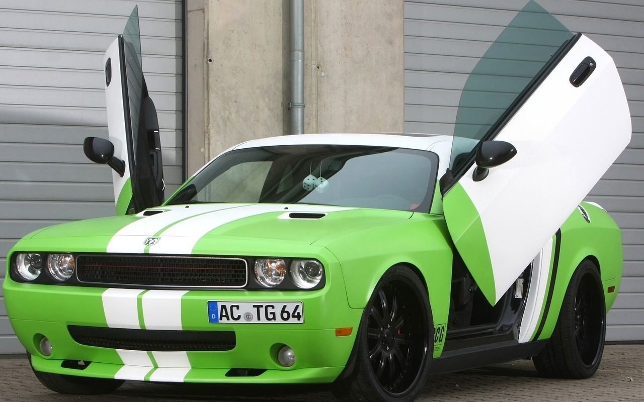 wrapped, , challenger, , dodge, Ccg automotive,  , srt-8