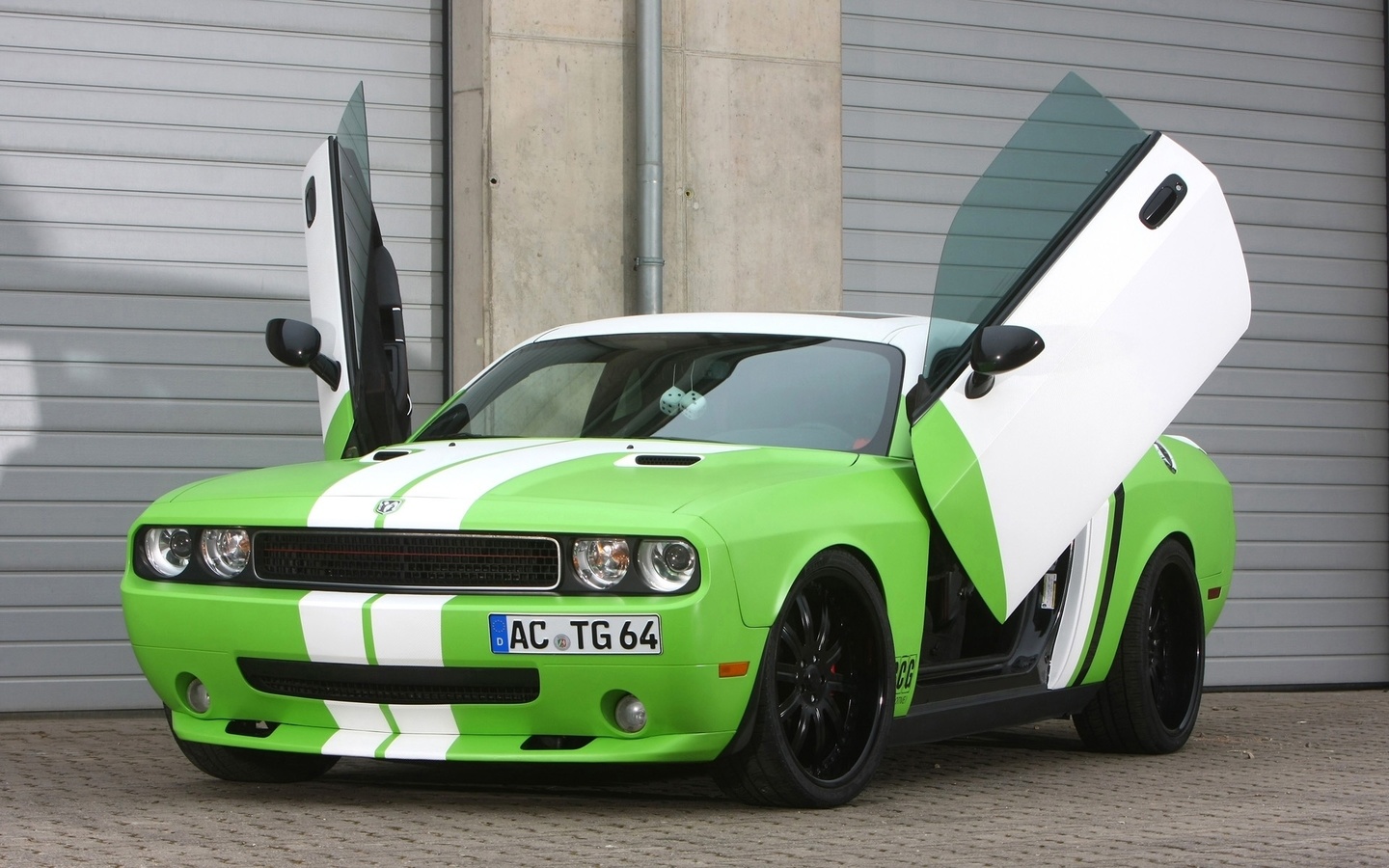 wrapped, , challenger, , dodge, Ccg automotive,  , srt-8