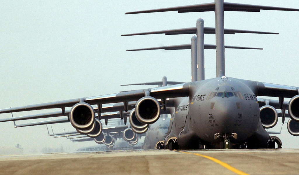 mcdonnell douglas c-17 globemaster iii, C-17