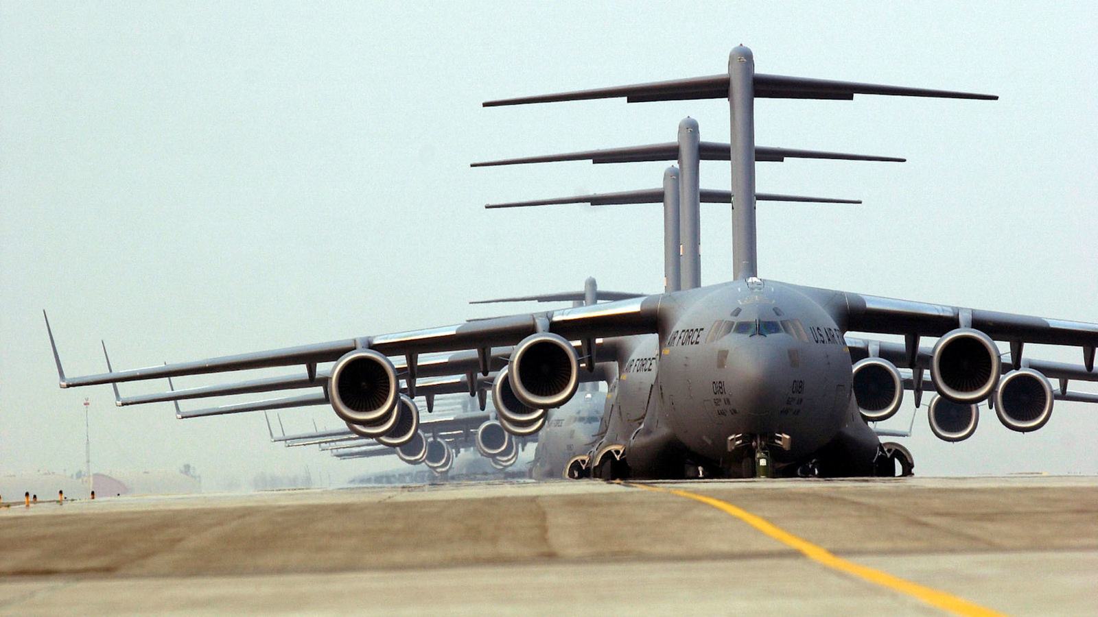 mcdonnell douglas c-17 globemaster iii, C-17