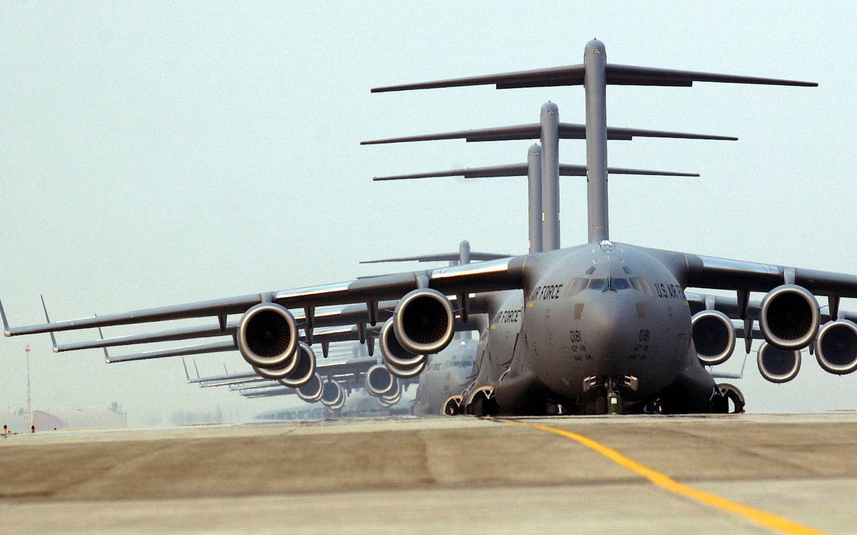 mcdonnell douglas c-17 globemaster iii, C-17