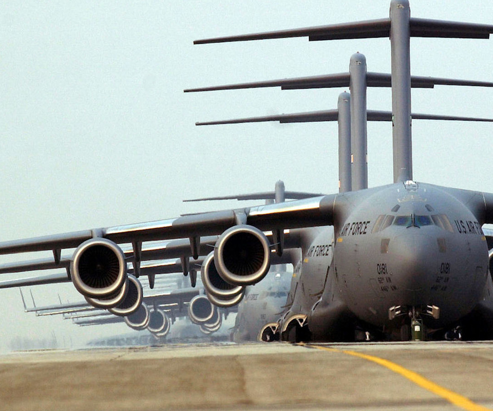 mcdonnell douglas c-17 globemaster iii, C-17