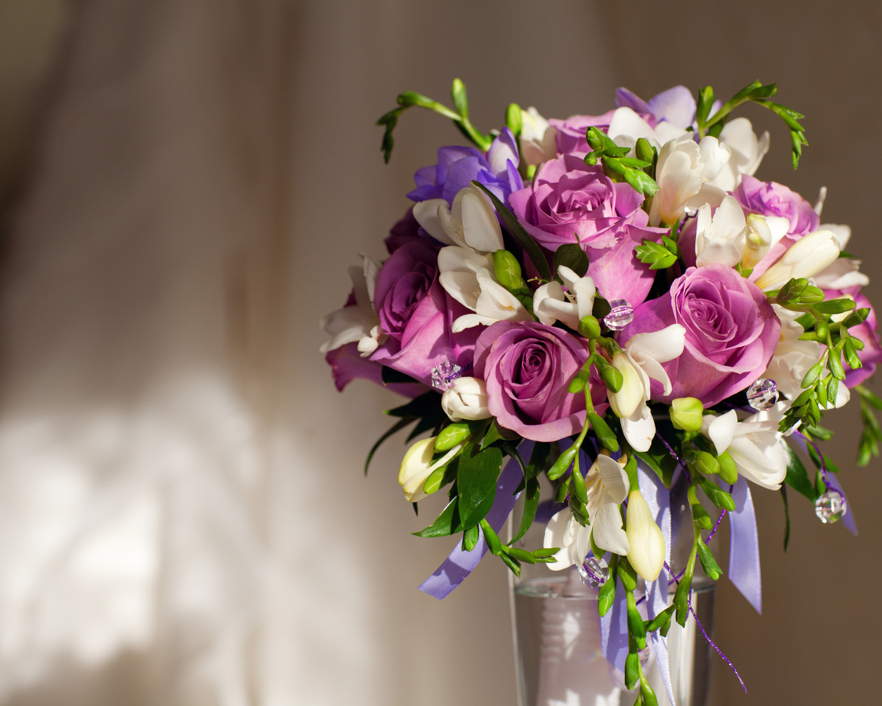 vase, , roses, Violet flowers,  , bouquet, 