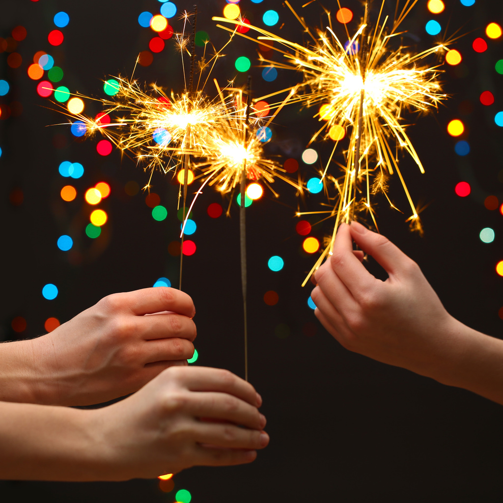 new year, lights, celebrate, kids, Merry christmas, hands, little girls, sparklers, bokeh