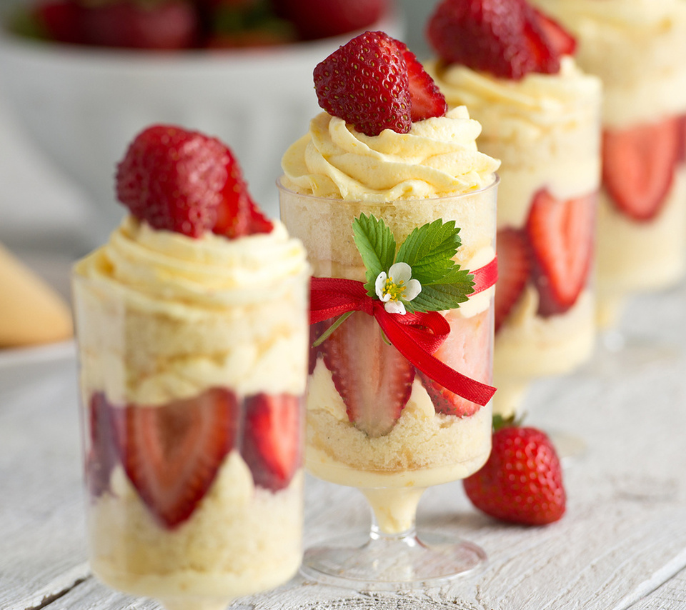 cream, strawberries, , dessert, , , , 