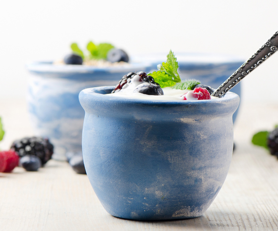 yogurt, Cream, dessert, milk, , fruits, raspberries, blackberries, cups, blueberries